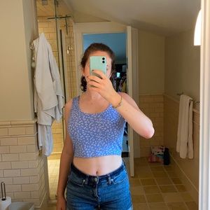 Pacsun blue floral crop tank